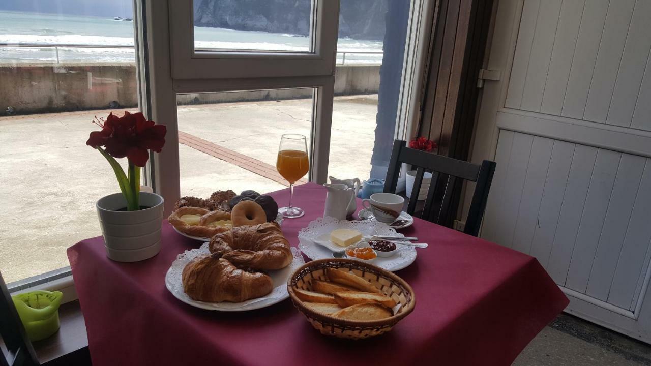 Pension Casa Miguel Artedo ภายนอก รูปภาพ